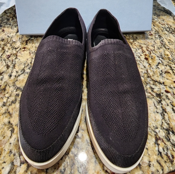 Prada sneaker. Used in excellent condition,  size 39 - Picture 13 of 13